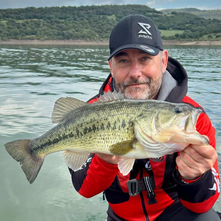 Vissen op black bass op Sardinië: een onvergetelijk avontuur vol actie!