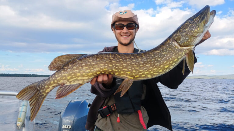 Op reis met Raphaël: na een mooie afsluiting in Arjeplog gaat de reis naar Finland!